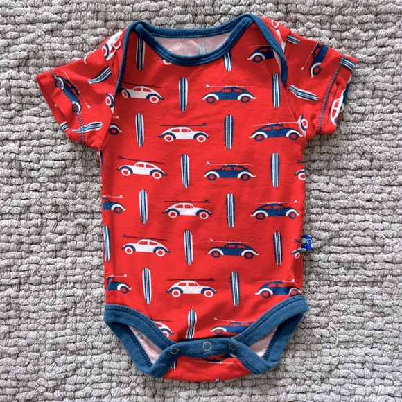 Kickee Pants Red White Blue Onesie Size NB *Like New* - Picture 1 of 2